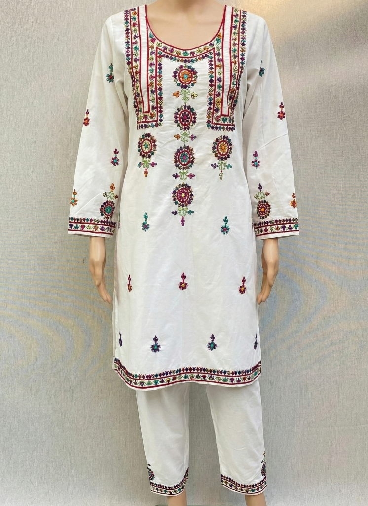 White Beauty- 2PC_CO